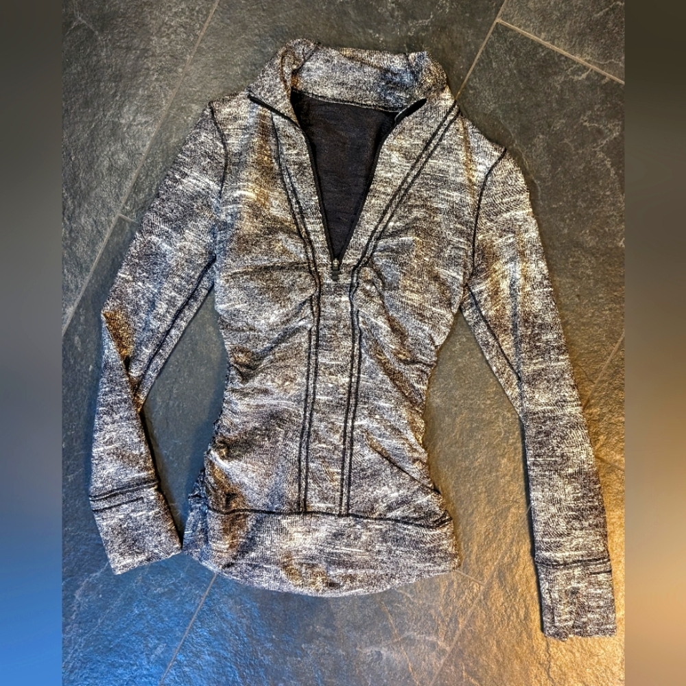 Lululemon Cypress Kiss Half-Zip in Rush Jacquard Black/White